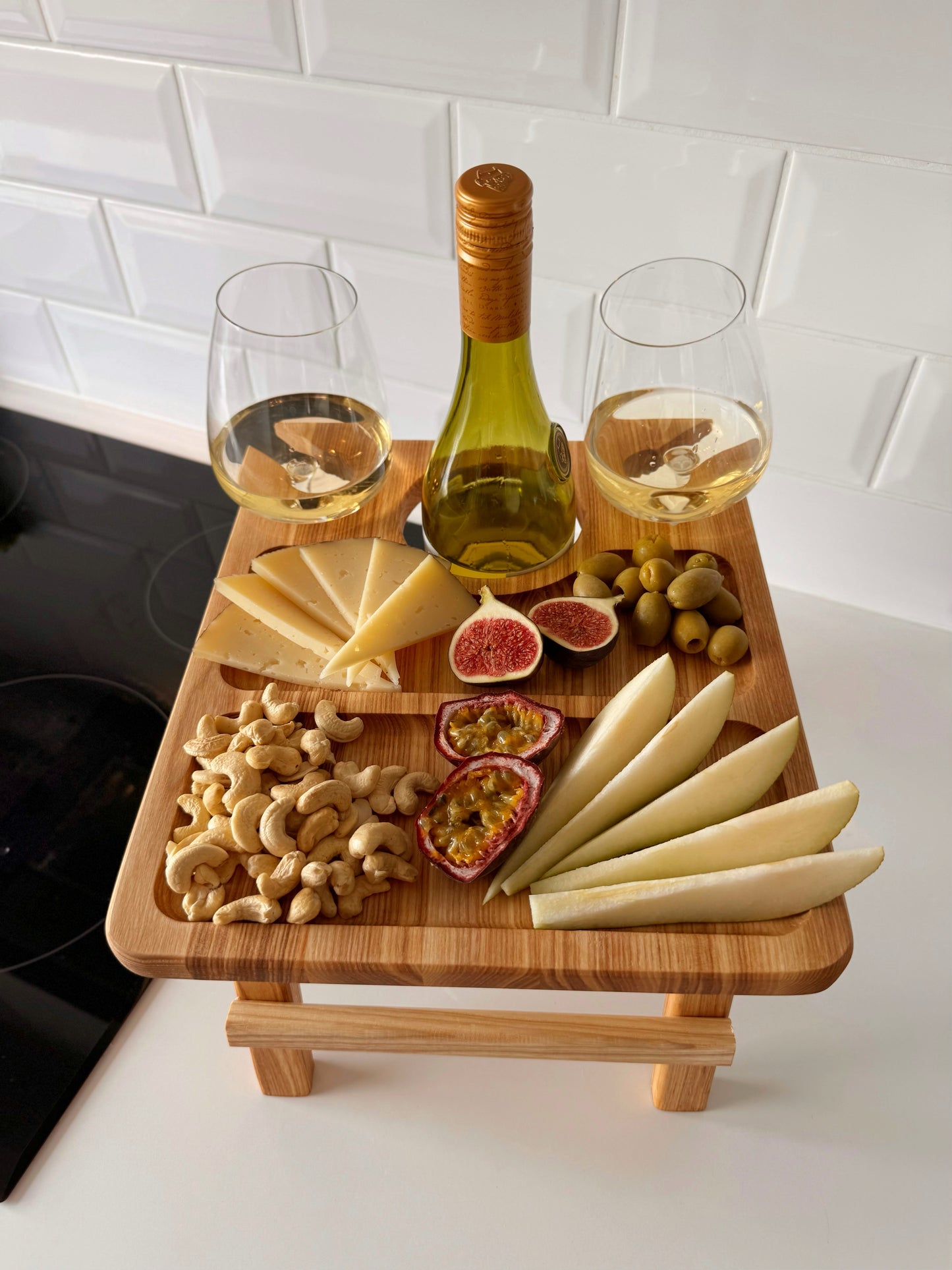 Kvadratiskt vinbord